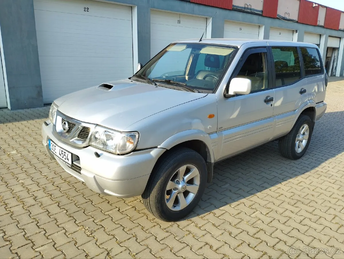 Nissan Terrano 2