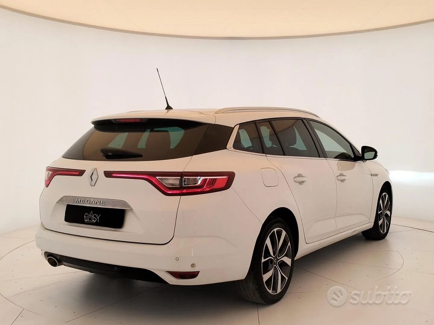 Renault Megane 2018 photo 5