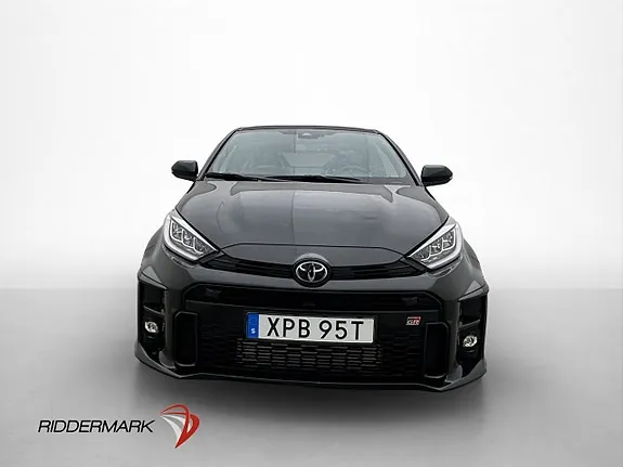 Toyota Yaris 2023 photo 2