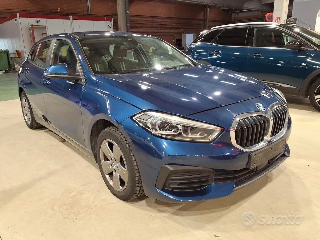 BMW 1 Series 2022 photo 3