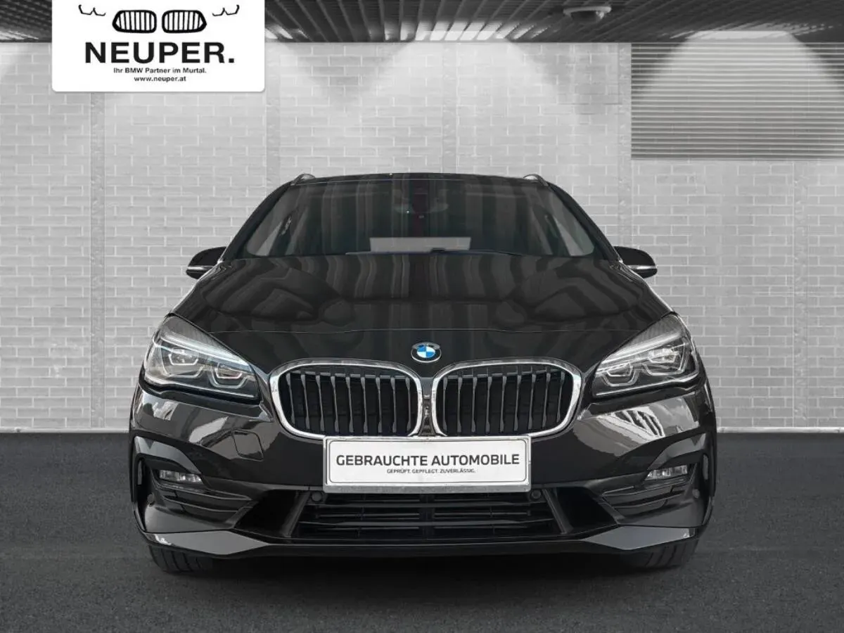 BMW 2 Series 2018 photo 2