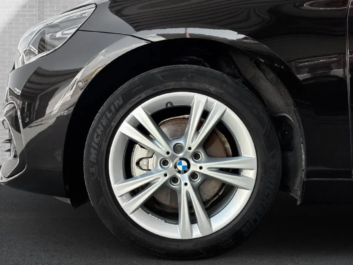 BMW 2 Series 2018 photo 3