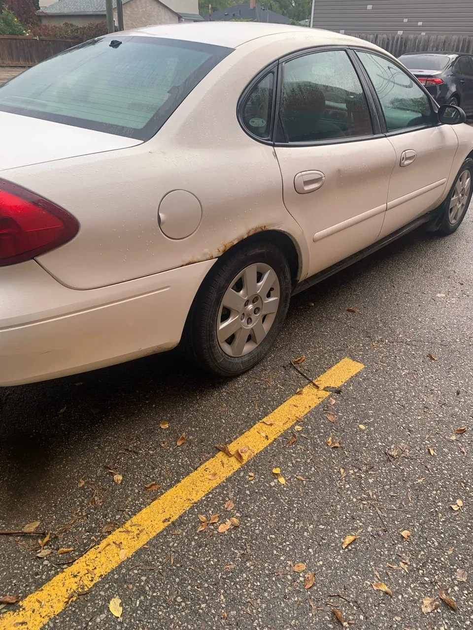 Ford Taurus 2002 photo 5