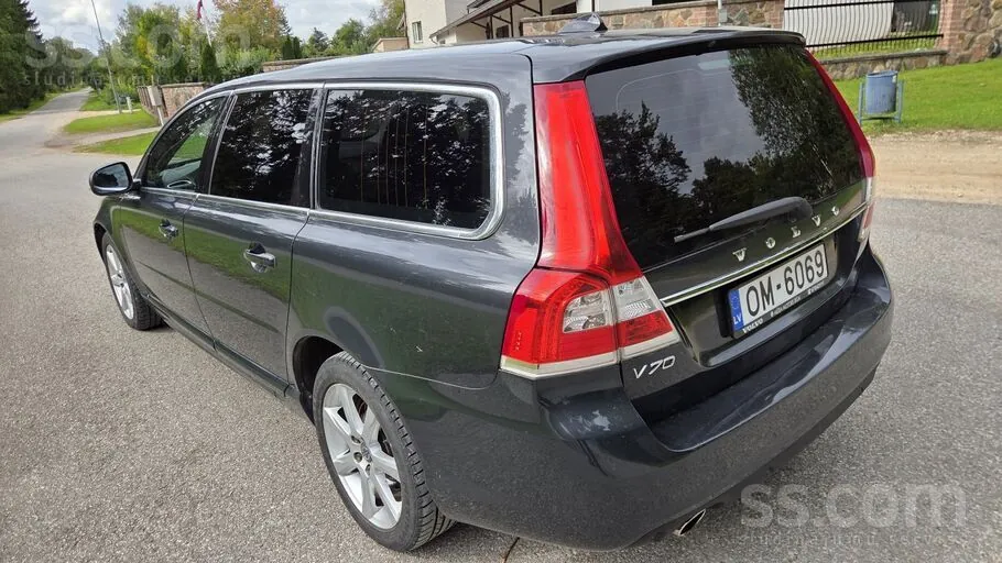 Volvo V70 2016 photo 3