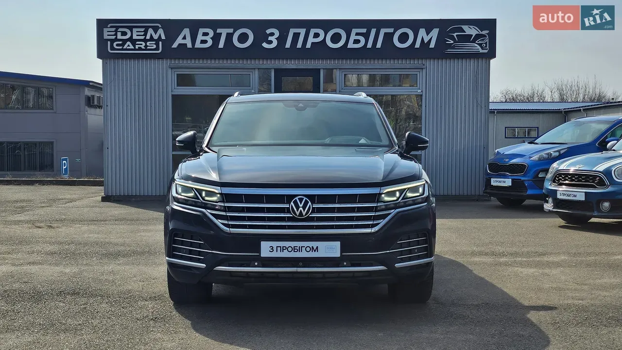 Volkswagen Touareg 2022 photo 3