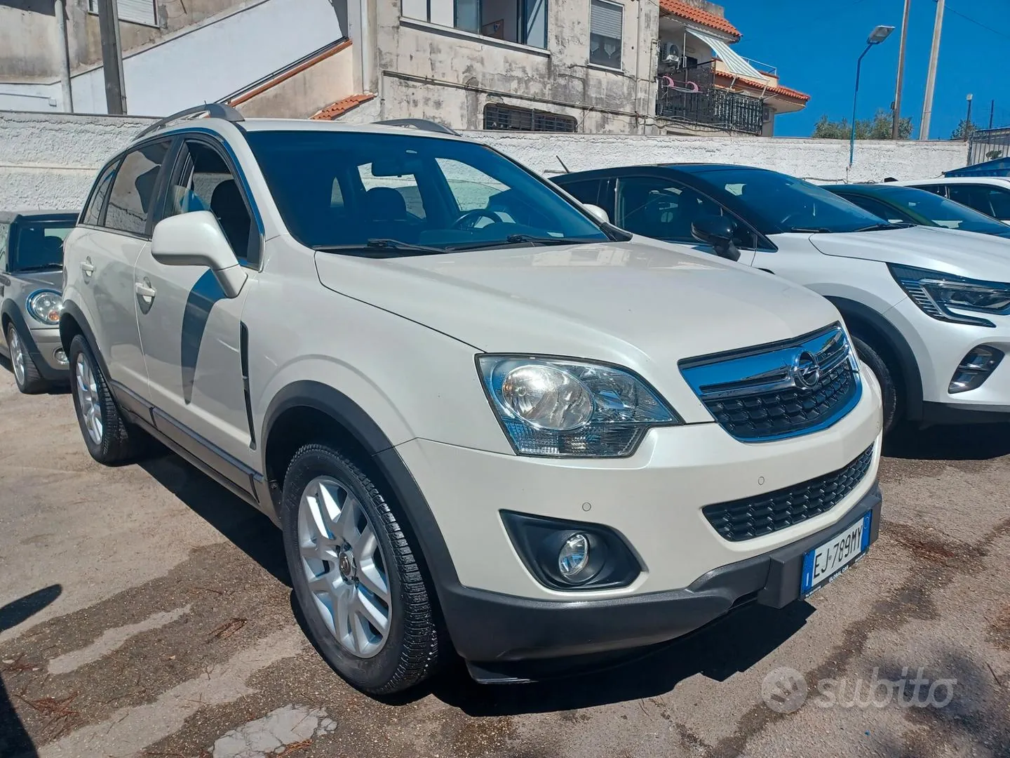 Opel Antara 2011 photo 2