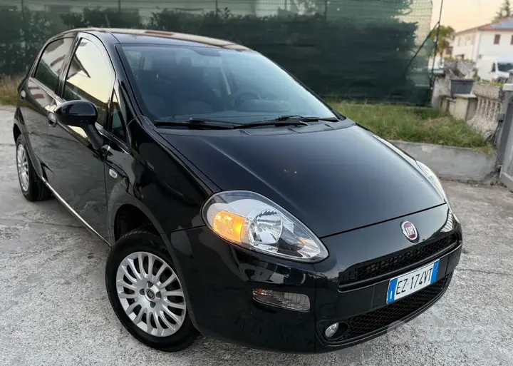 Fiat Punto 2015 photo 3