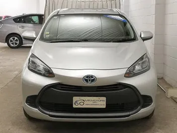 Toyota Aqua 2022 photo 5