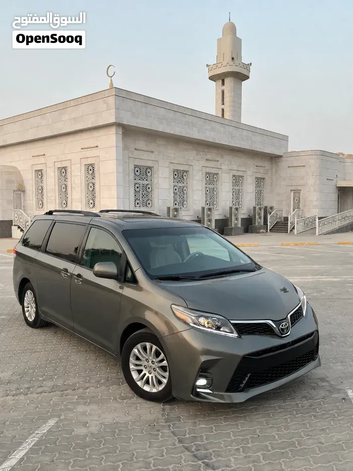Toyota Sienna 2014 photo 5