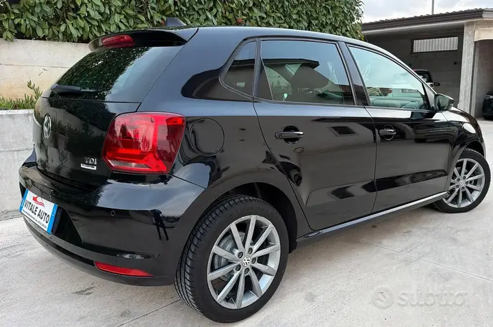 Volkswagen Polo 2014 photo 3