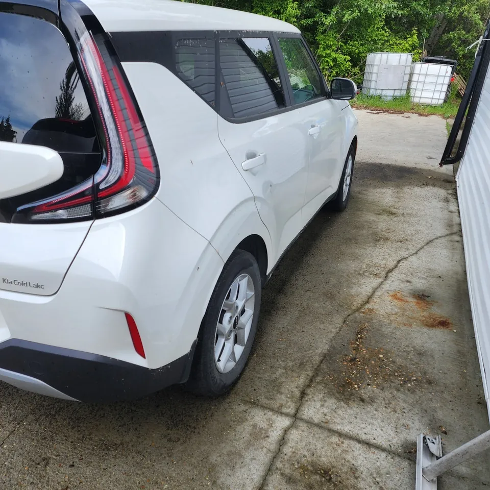 Kia Soul 2023 photo 3