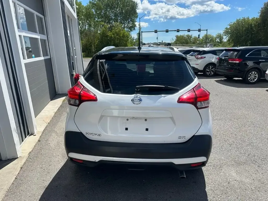 Nissan Kicks 2019 photo 2