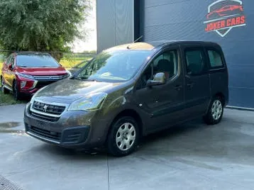 Peugeot Partner Tepee 2016 photo 2