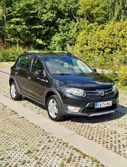 Dacia Sandero 2016 photo 2