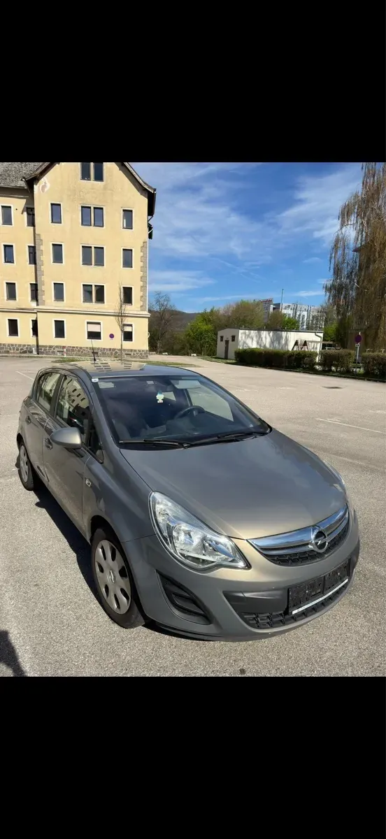 Opel Corsa 2013 photo 3