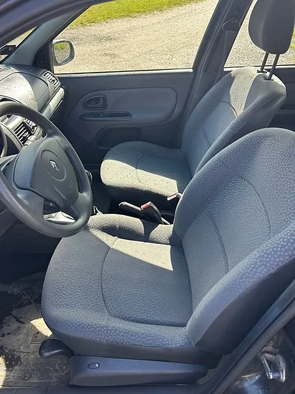 Renault Clio 2009 photo 5