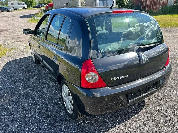 Renault Clio 2009 photo 3
