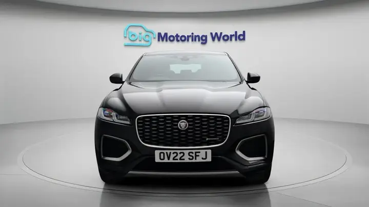 Jaguar F-Pace 2022 photo 3