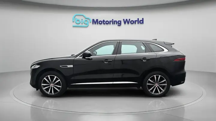 Jaguar F-Pace 2022 photo 5