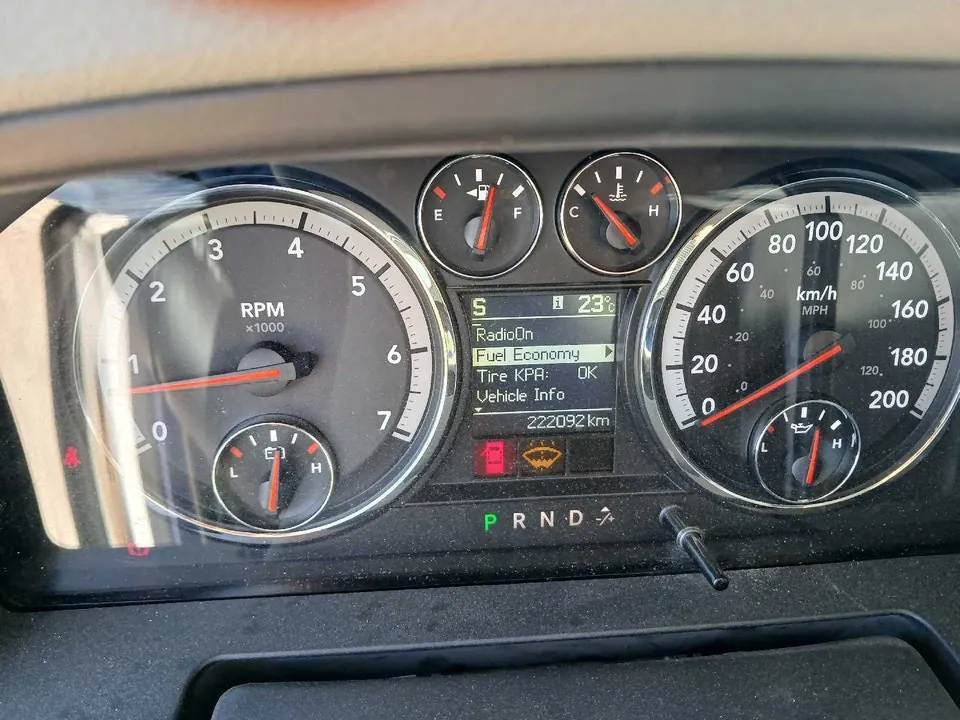 Dodge Ram 1500 2012 photo 5