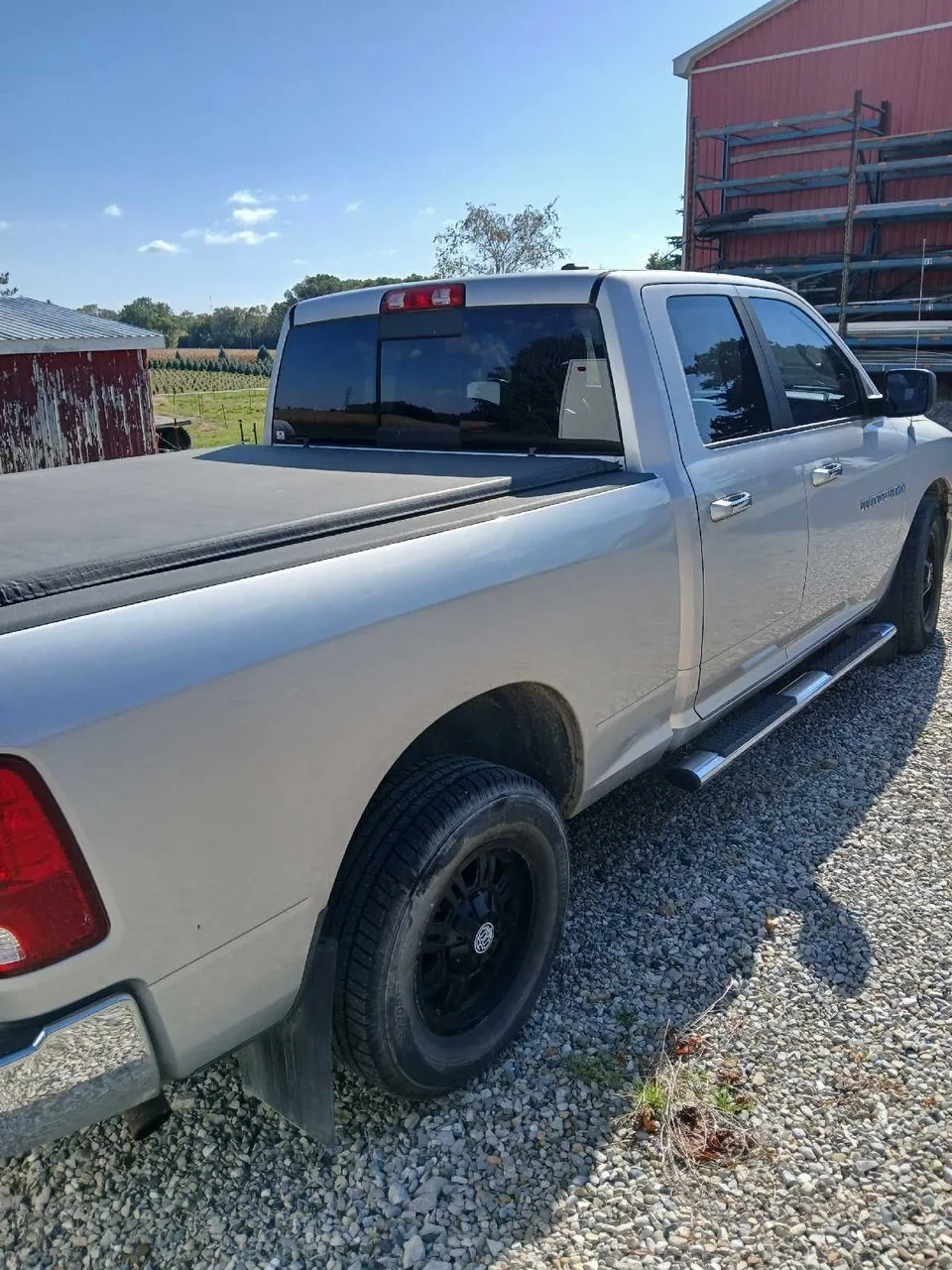 Dodge Ram 1500 2012 photo 2