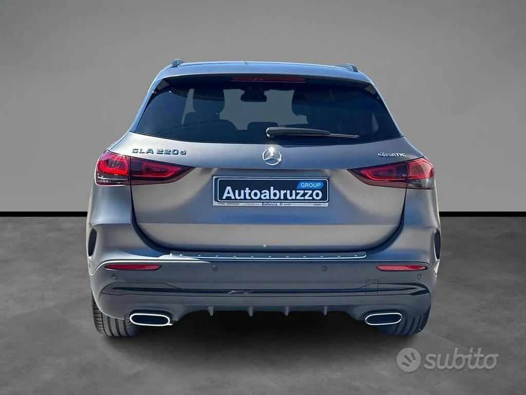 Mercedes-Benz Gla 2023 photo 4