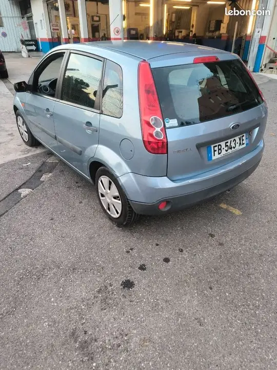 Ford Fiesta 2007 photo 3