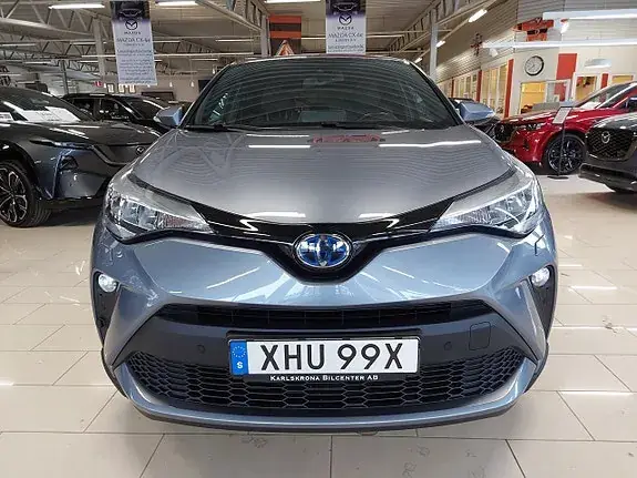 Toyota C-Hr 2021 photo 2