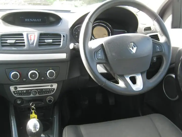 Renault Megane 2009 photo 5