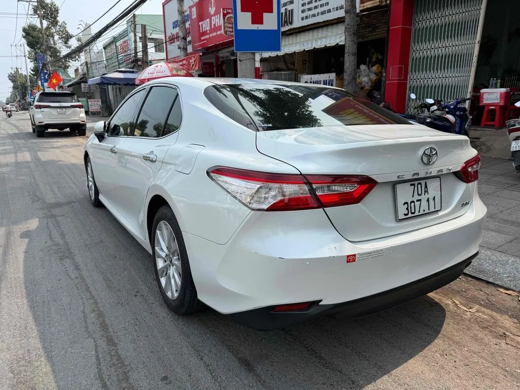 Toyota Camry 2021 photo 5