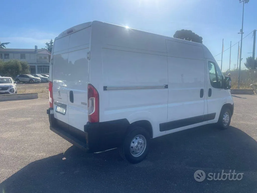Peugeot Boxer 2021 photo 4