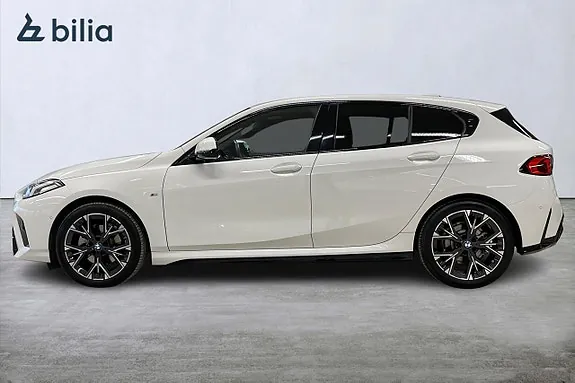 BMW 120 2025 photo 3