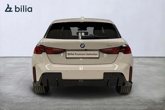 BMW 120 2025 photo 4