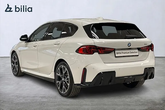BMW 120 2025 photo 2