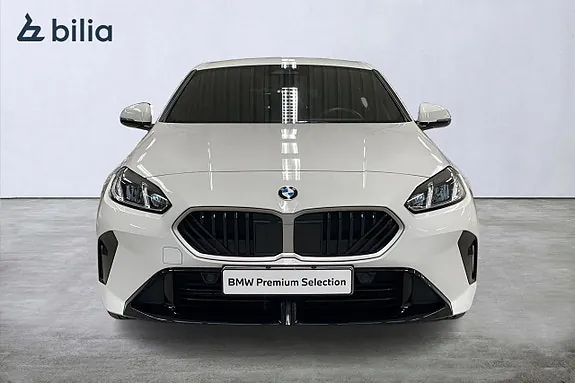 BMW 120 2025 photo 5