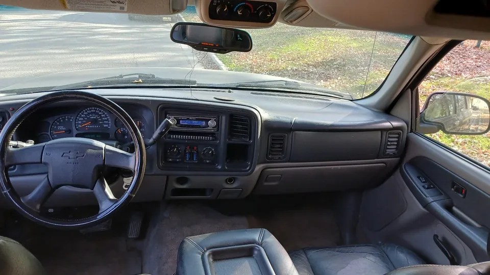 Chevrolet Tahoe 2003 photo 3