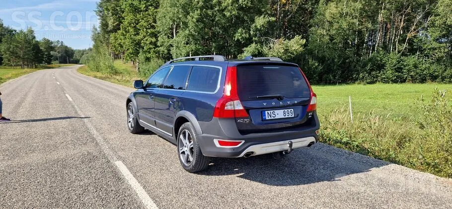 Volvo Xc70 2012 photo 3