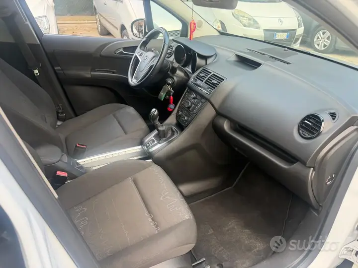Opel Meriva 2012 photo 5