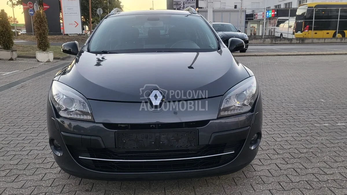 Renault Megane 2011 photo 5