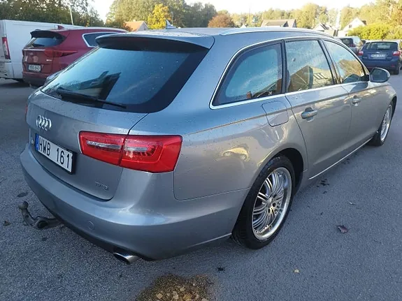 Audi A6 2012 photo 2
