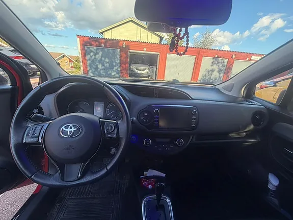 Toyota Yaris 2018 photo 5