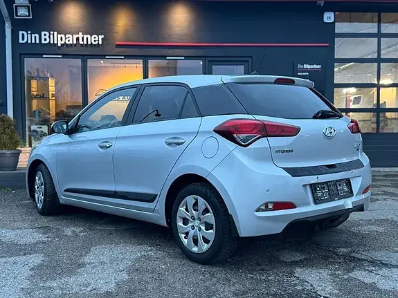 Hyundai I20 2017 photo 4