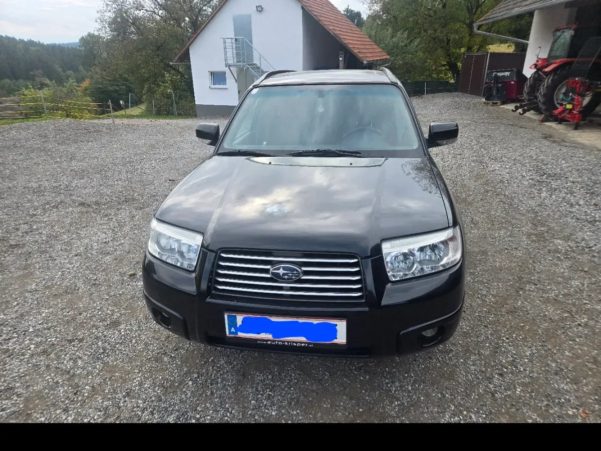 Subaru Forester 2006 photo 2