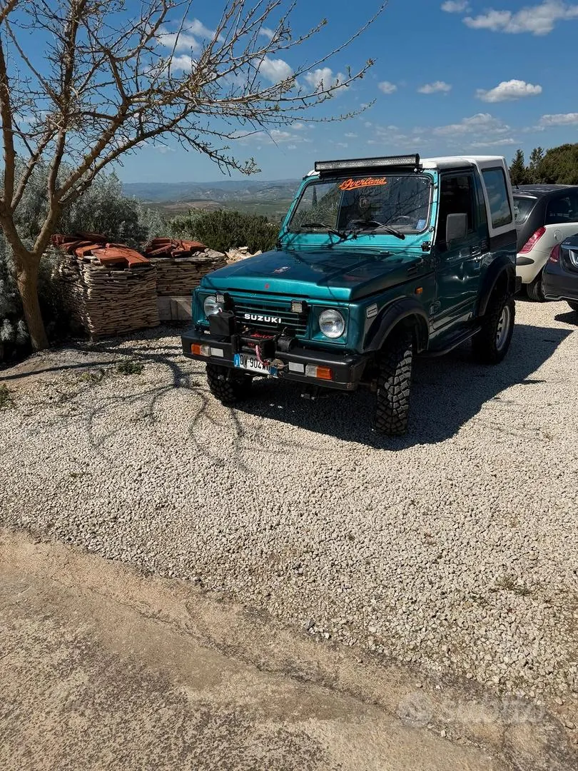 Suzuki Samurai 1989 photo 4