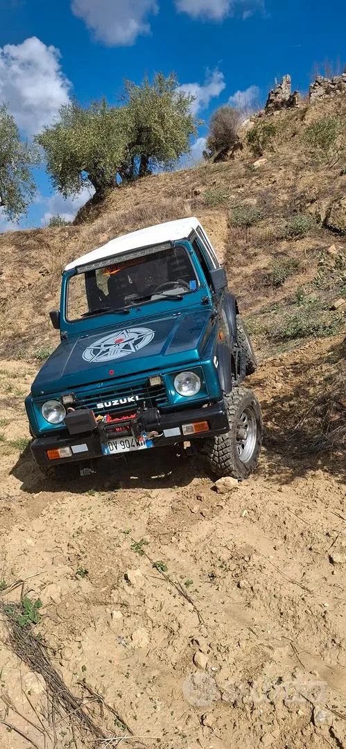 Suzuki Samurai 1989 photo 5