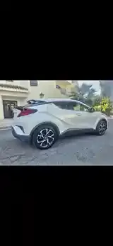 Toyota C-Hr 2020 photo 3