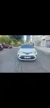 Toyota C-Hr 2020 photo 4