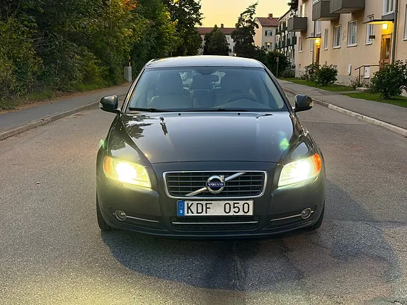 Volvo S80 2010 photo 3