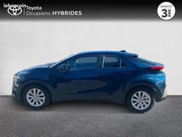 Toyota C-Hr 2025 photo 3