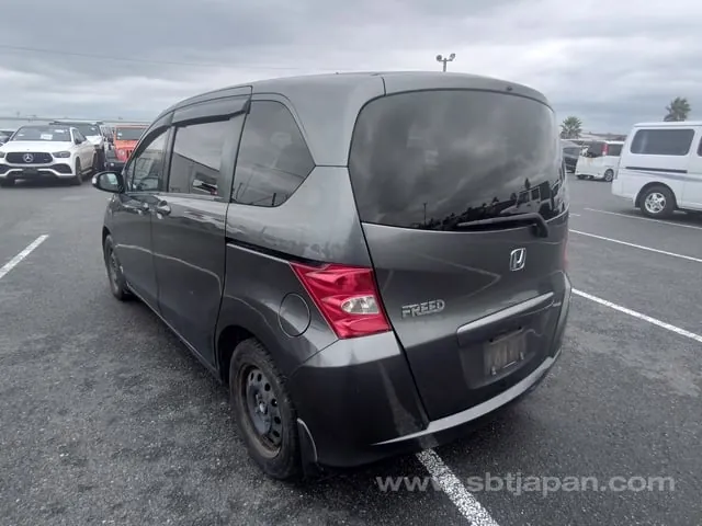 Honda Freed 2009 photo 3